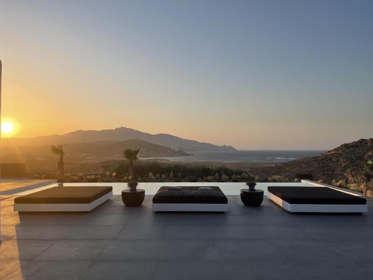 Black And White Villas Ftelia - Mykonos Mykonos Town Exterior foto